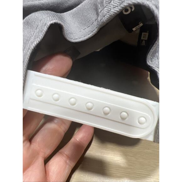 Rare Rebels New Era Top of the World Trucker Snapback Cap Hat Great Condition - Picture 11 of 11